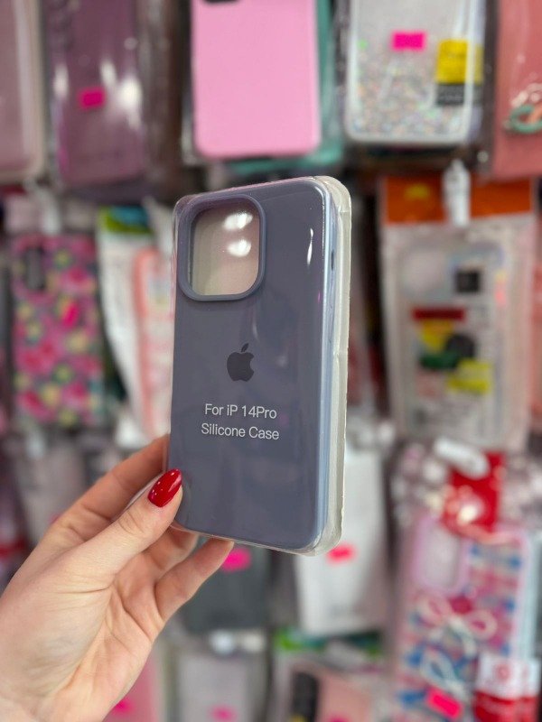 Producto - Silicone case Iphone 14 pro ceniza
