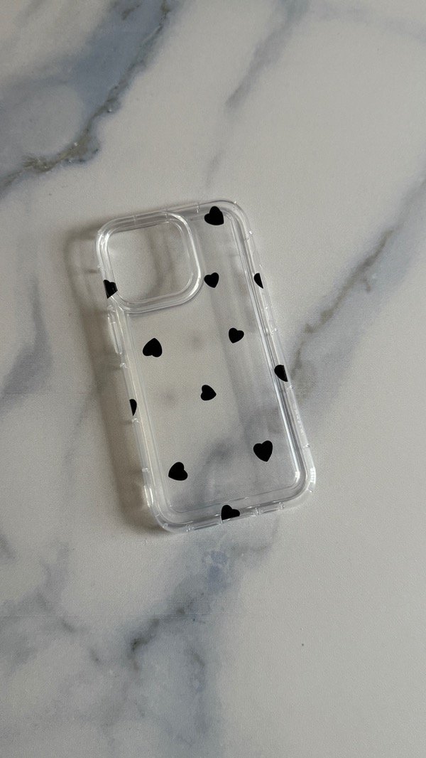 Producto - Funda corazones negros Iph 13 pro