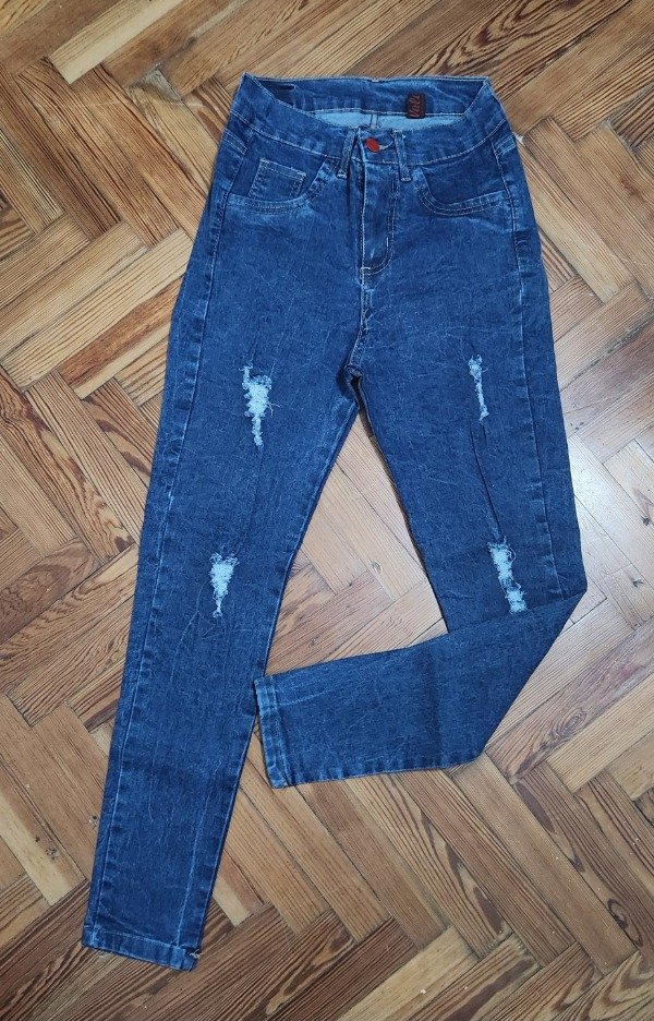 Producto - Jean elastizado. Talle 38/40. CON FALLA, SIN CAMBIO