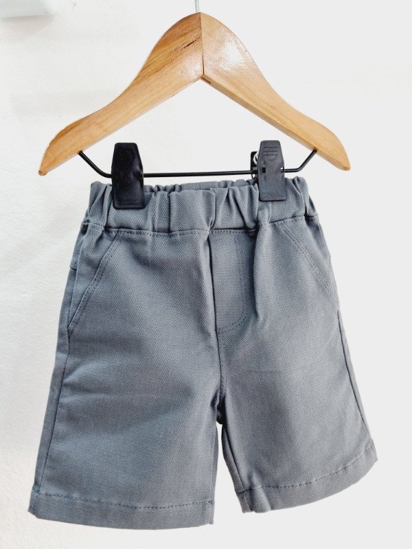 Producto - Short Clasico Gris