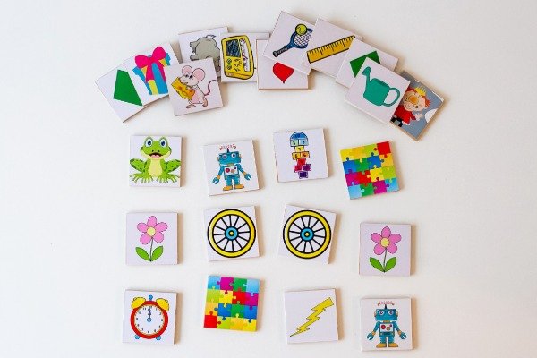 Producto - MEMOTEST LETRA "R" 24 PIEZAS