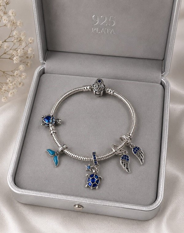Producto - Pulsera Pandora con dijes 3