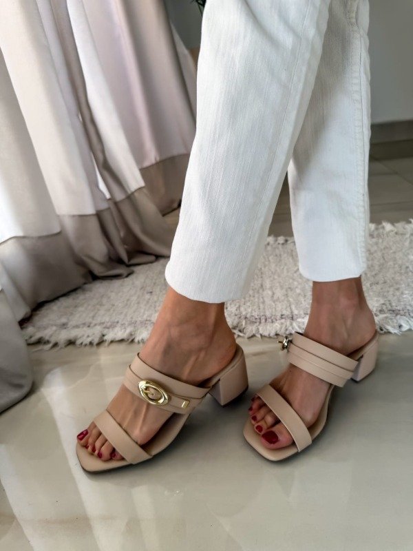 Producto - Sandalias Iconic