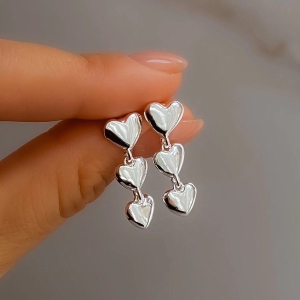 Producto - AROS AMOR PLATEADO 2.6 CM