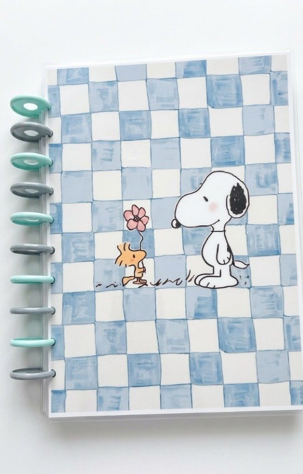 Producto - Cuaderno universitario A4 Snoopy con discos - 0
