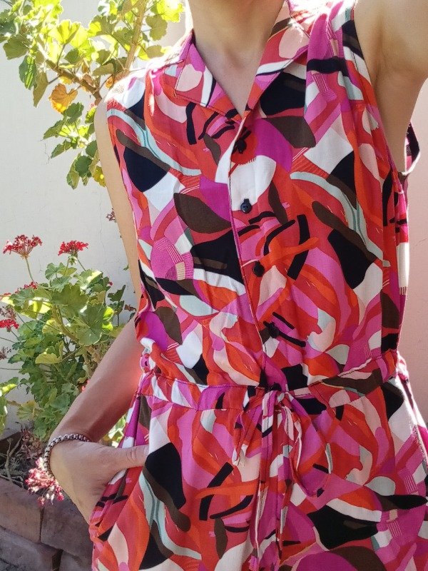 Producto - Mono camisero largo.