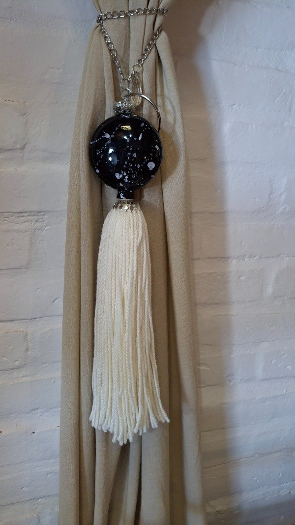 Producto - Borla Pastilla