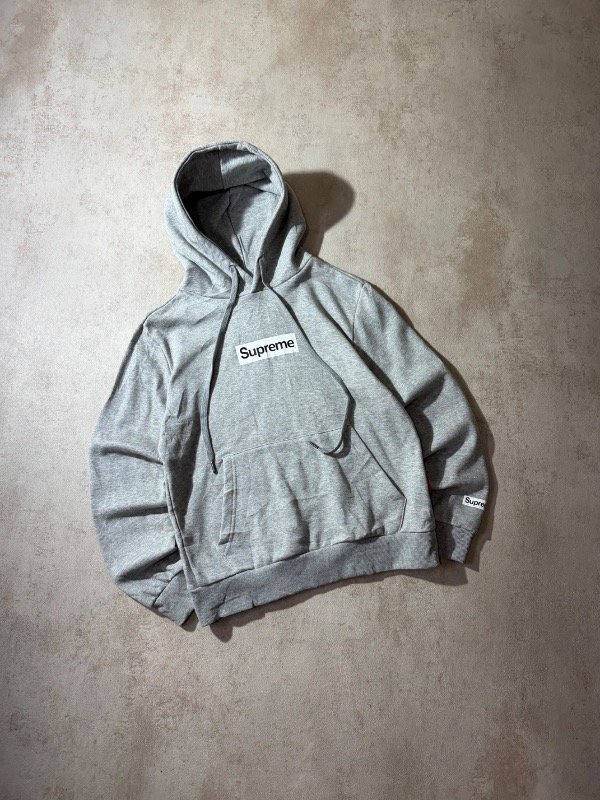 Producto - Buzo Suprame T.S Replica