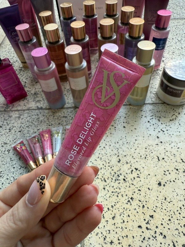 Producto - LABIAL GLOSS VICTORIA SECRET ROSE DELIGHT ED. LIMITADA