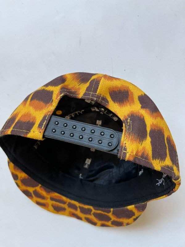 Producto - Jeremy Scott x New Era 9FIFTY Snapback - 9
