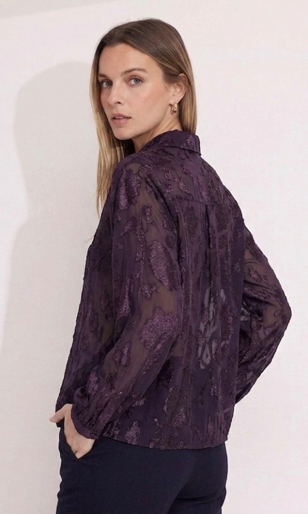 Producto - Camisa Violeta de Gasa Con Flores Elegante Heritage
