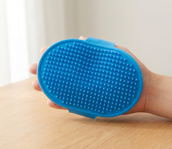 Producto - Manopla cepillo masajeador y quita pelo