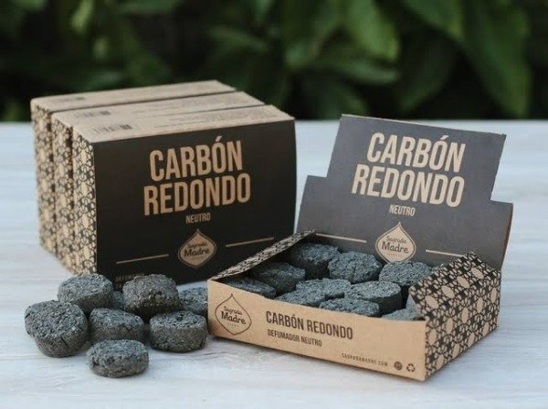 Producto - Carbón redondo neutro Sagrada Madre x4