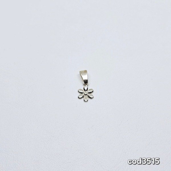 Producto - Dije margarita, de plata (cod3515)