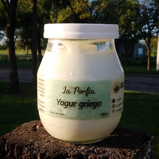 Producto - Yogurt griego natural La Porfía x 180 gramos
