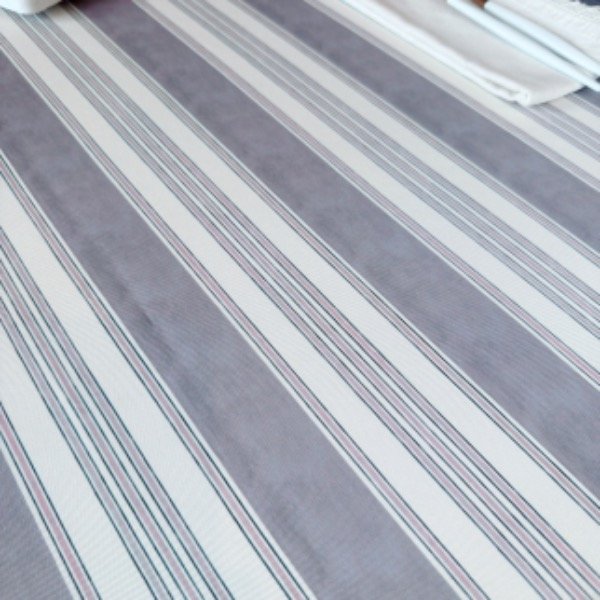 Producto - Mantel de Tela Antimanchas Premium Lineas Violeta - 2