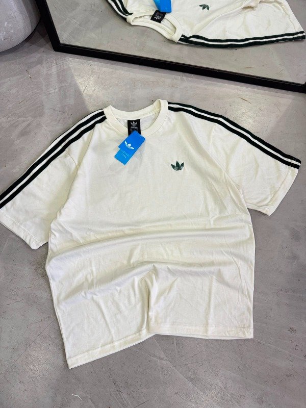 Producto - REMERA RETRO OVERSIZE 20/1 - 5