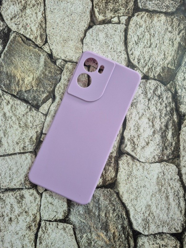 Producto - Funda silicone soft con felpa Moto G06 lila