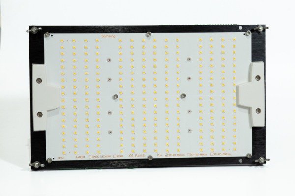 Producto - Panel Led Samsung Quantum 150w LM301H + Cree Xp E2