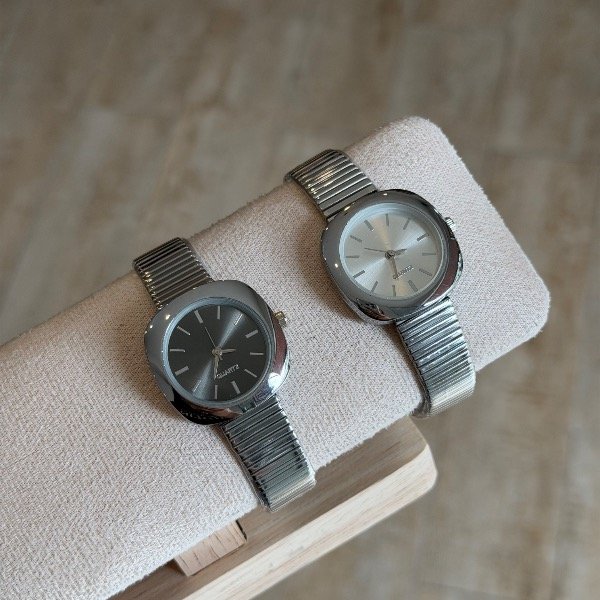 Producto - Relojes analogicos plateados