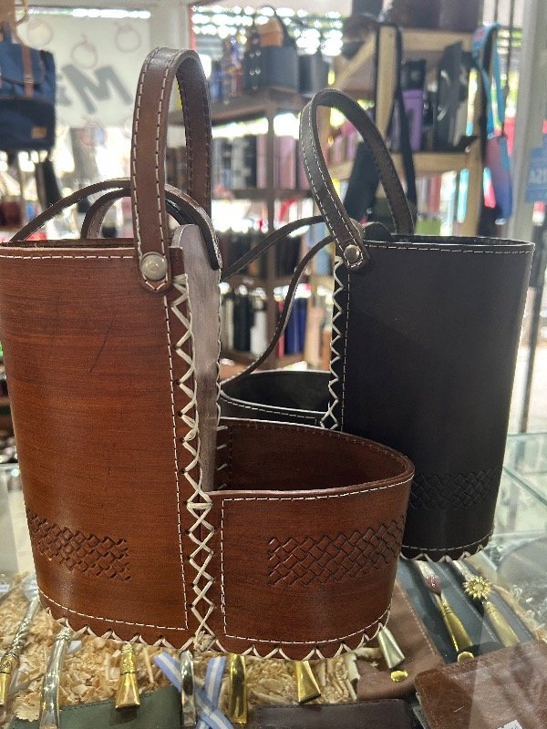 Producto - Canasta cuero doble