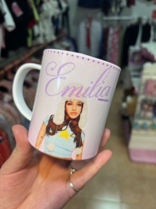 Producto - Taza Emilia Mernes New
