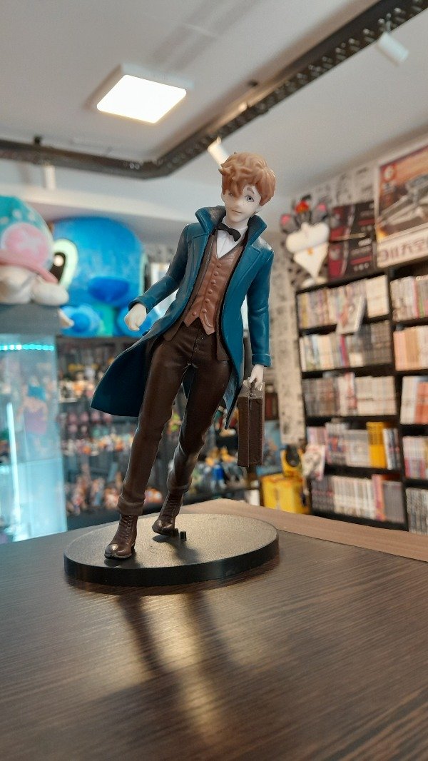 Producto - Figura de Animales Fantásticos - Newt Scamander