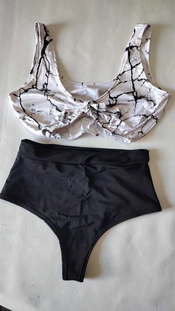 Producto - Bikini mármol con culotte lees