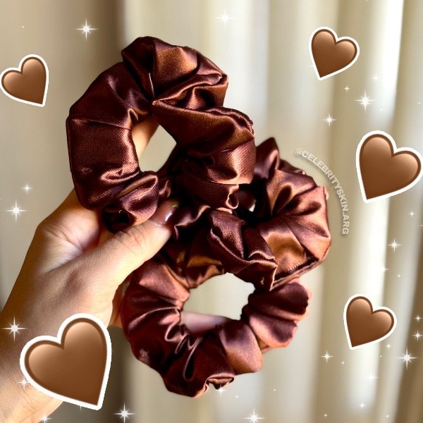 Producto - SCRUNCHIES SATÉN CHOCOLATE X 2 UNIDADES