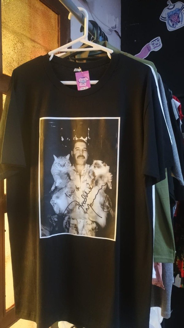 Producto - Remera Freddie