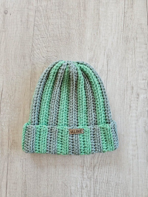 Producto - Gorra de niño gris con verde