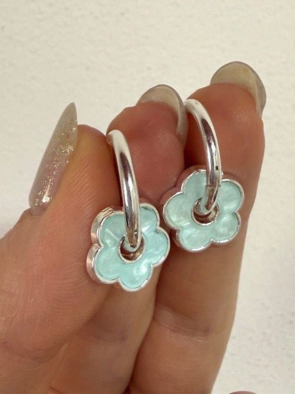 Producto - AB1661 Aros clip flor celeste acero blanco