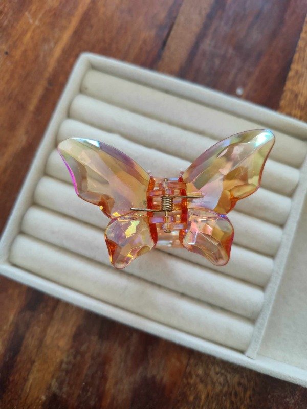 Producto - Broche mariposa naranja