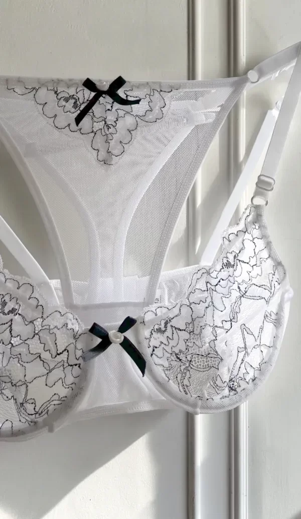 Producto - Conjunto Juliana c/aro Blanco