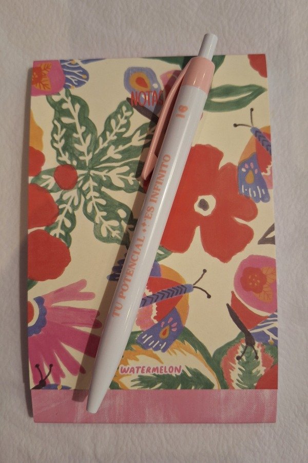 Producto - Block de notas mas lapicera