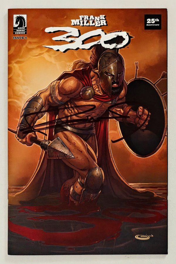 Producto - 300 #1 (2023) - Número aniversario firmado en tapa por Frank Miller