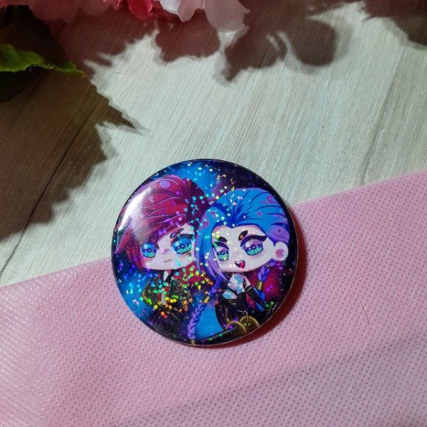 Producto - Pin "Vi y Jinx"