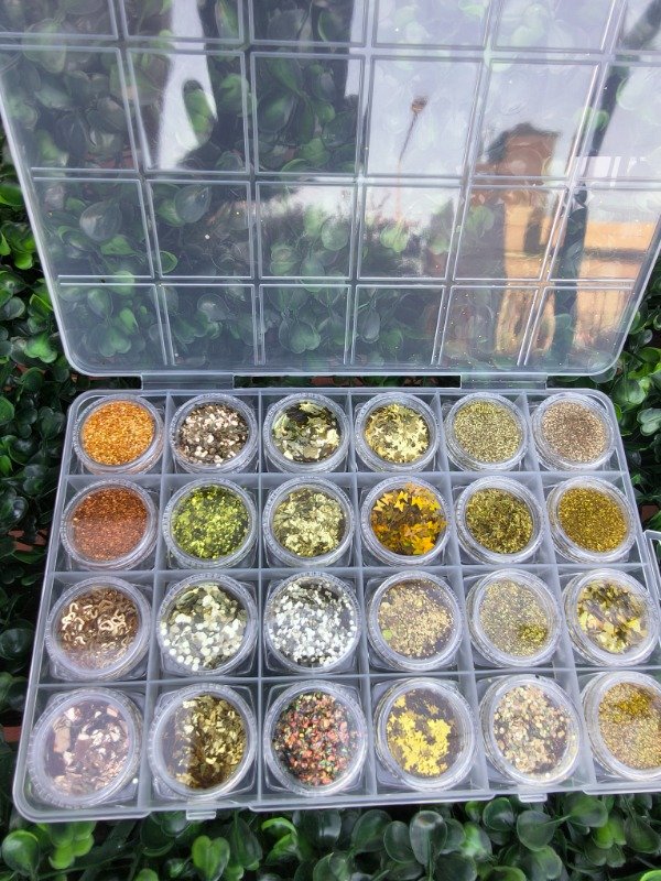 Producto - GLITERS LINEA ORO X 24