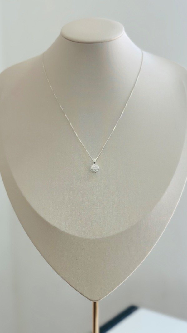 Producto - Conjunto corazón relleno trabajado en micropave plata 925