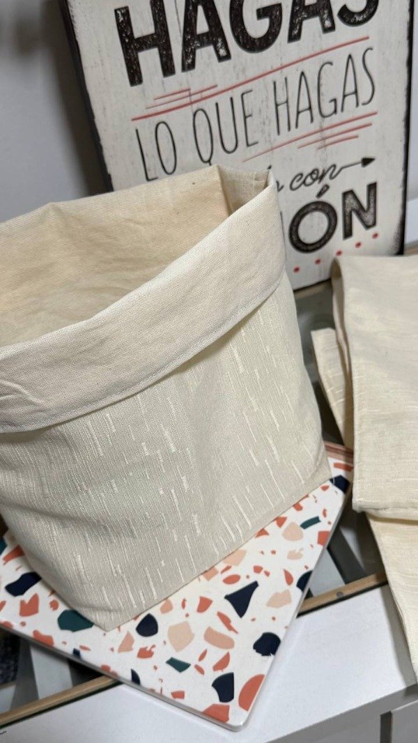 Producto - CESTA MEDIANA LISA