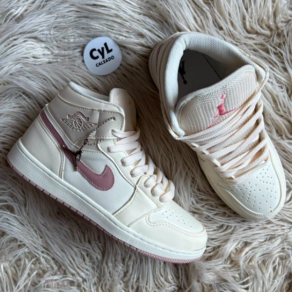 Producto - Jordan Botita Beige rosé (Ultima 4O)