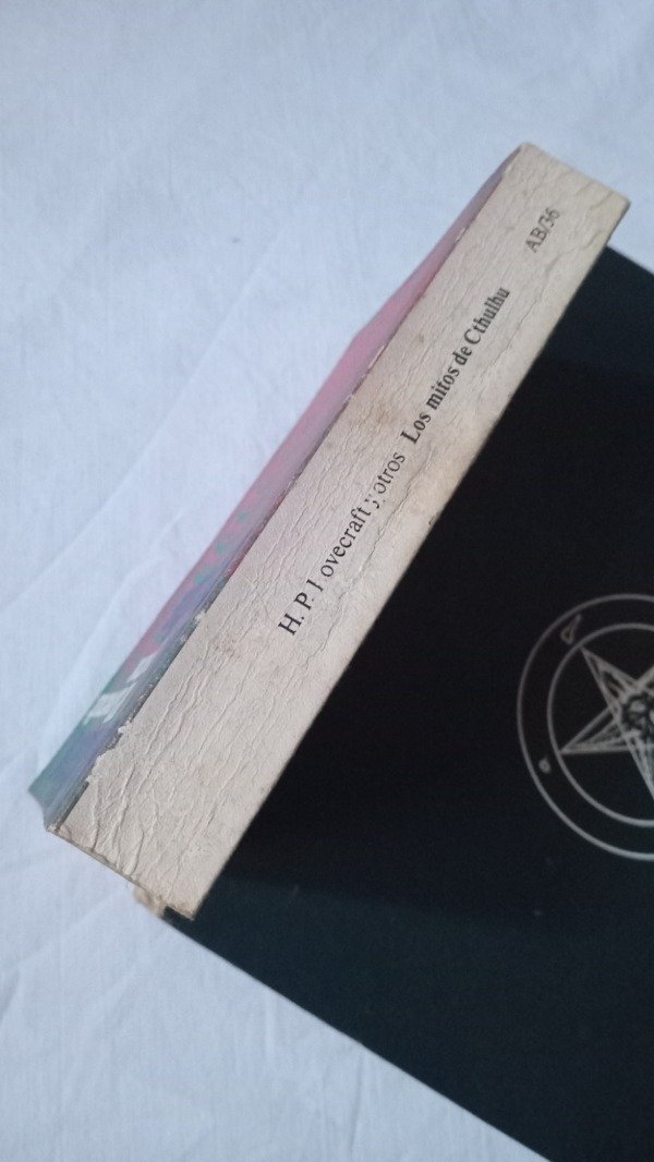 Producto - Los Mitos de Cthulhu - H. P. Lovecraft y otros. 1991, Alianza Editorial. Book. - 1
