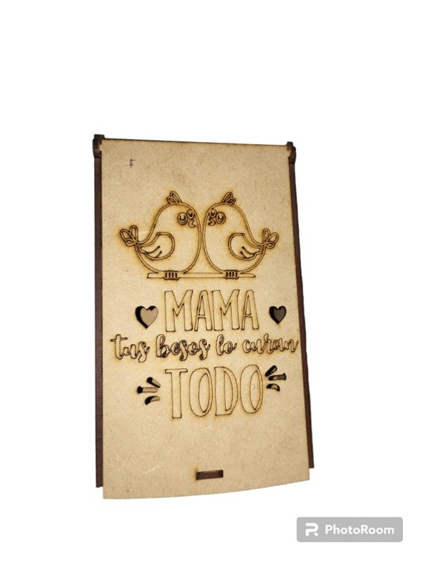Producto - CAJA 11X18X6 MAMA TUS BESOS LO CURAN TODO