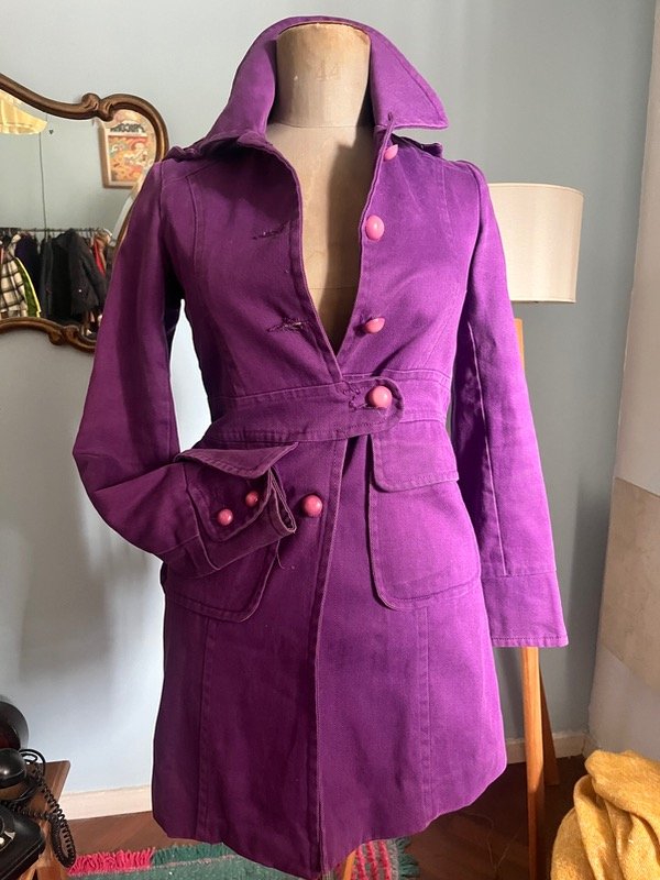 Producto - Tapado Púrpura de gabardina