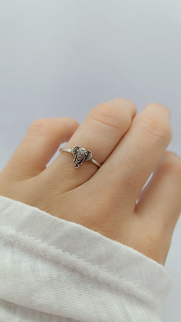 Producto - Anillo Elefante labrado
