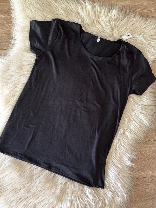 Producto - REMERA BÁSICA DE MODAL SOFT NEGRA