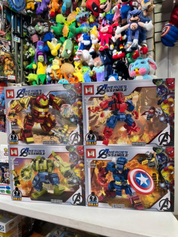 Producto - 4x3 escenarios para armar Vengadores