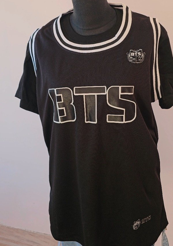 Producto - Musculosa Sudadera BTS
