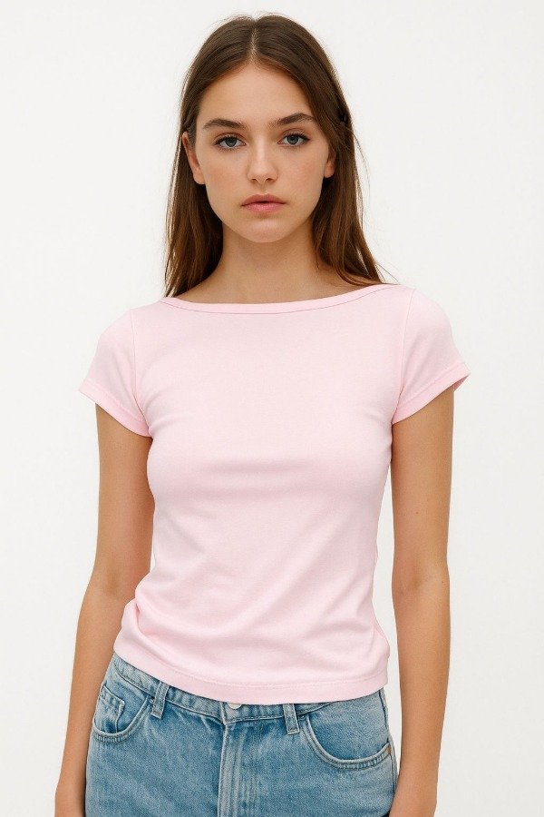 Producto - Remera Básica Morley Algodón Cuello Bote Leia
