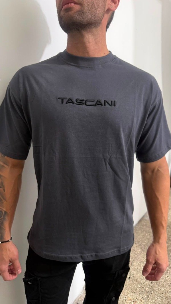 Producto - Remera Tasc gris